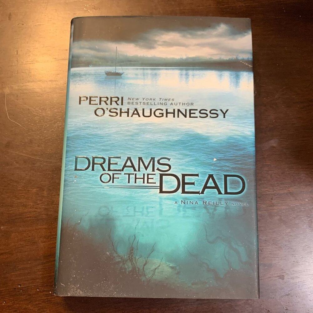 Book Novel - Dreams of the Dead by Perri O'Shaughnessy